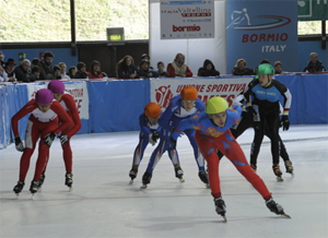 Un momento del Trophy Valtellina di Shorttrack di Bormio